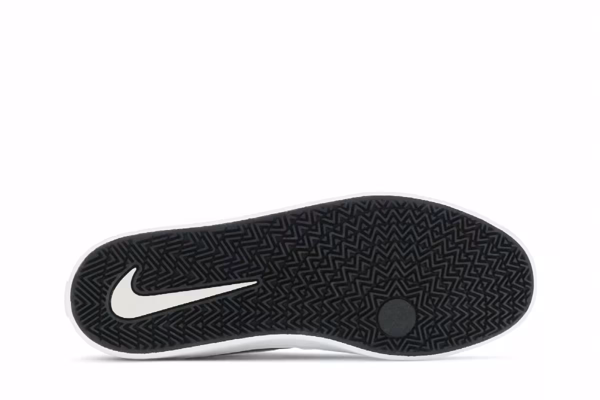 Nike Women's Check Solarsoft Canvas SB Cool Grey, view 5
