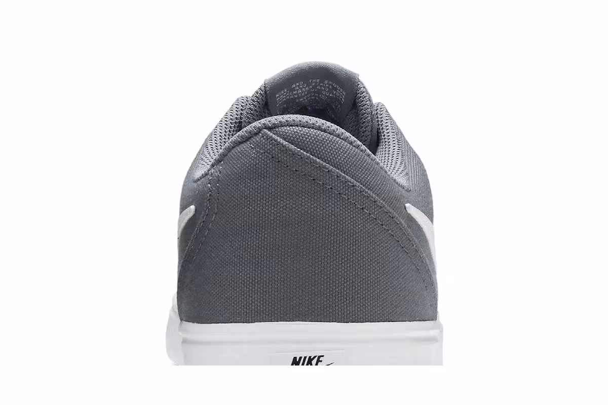 Nike Women's Check Solarsoft Canvas SB Cool Grey, view 8
