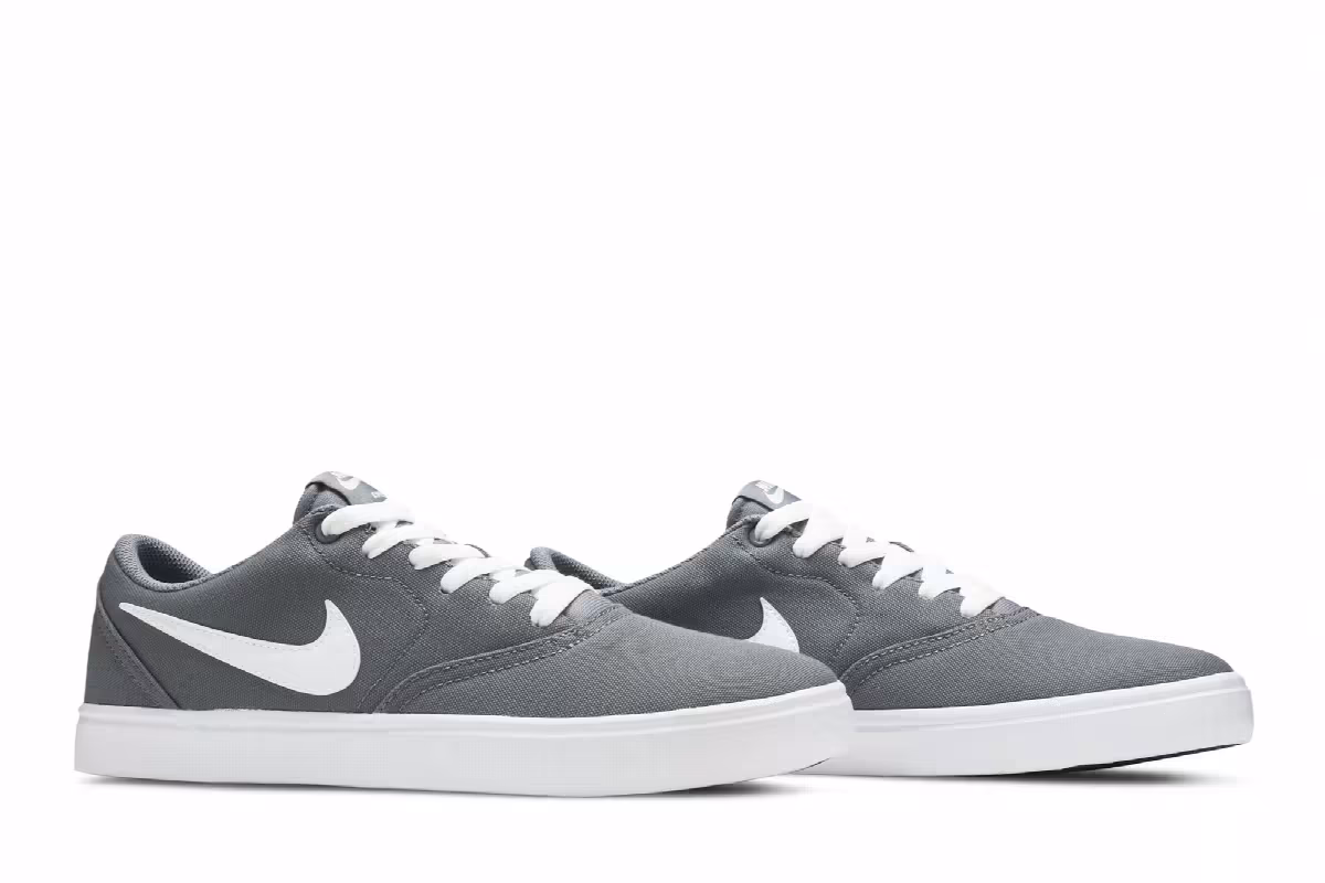 Nike Women's Check Solarsoft Canvas SB Cool Grey, view 9