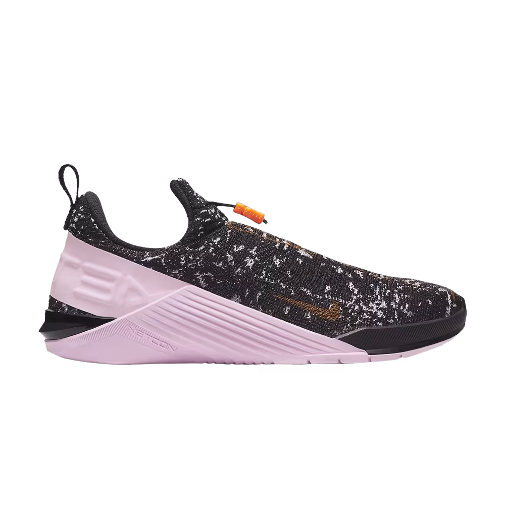 Nike Women's React Metcon Black Light Arctic Pink