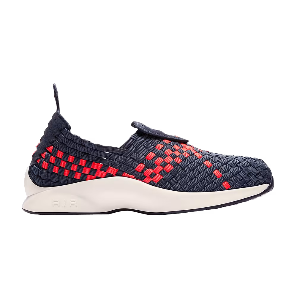 Nike Women's Air Woven