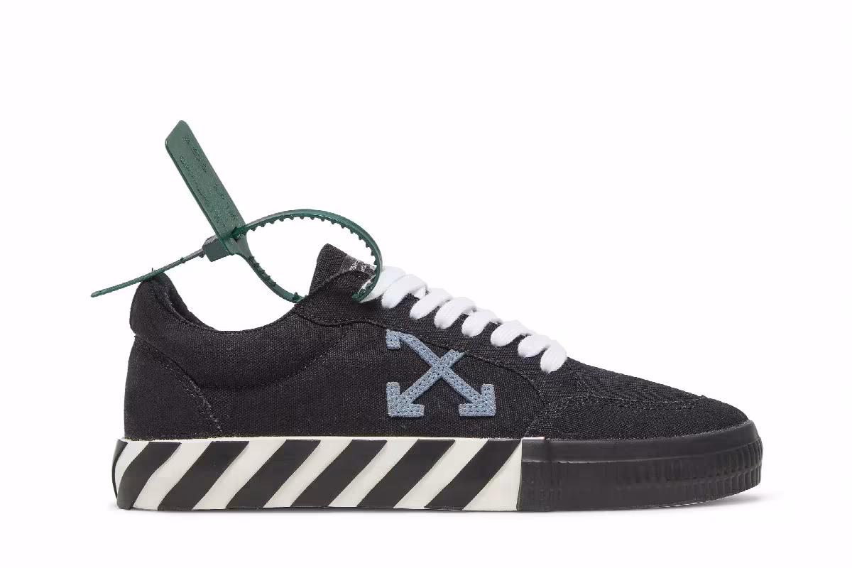 Off-White Vulc Sneaker Black Blue, view 2
