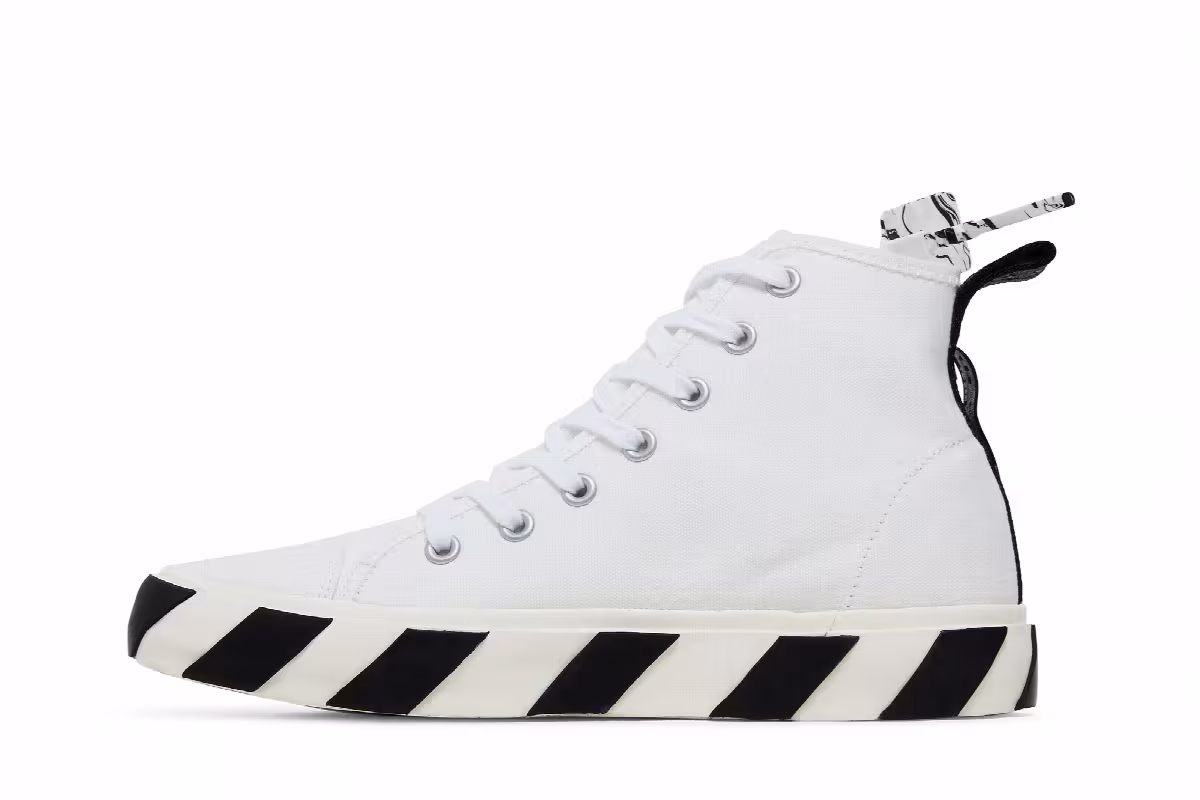Off-White Vulc Sneaker Mid White Black, view 4