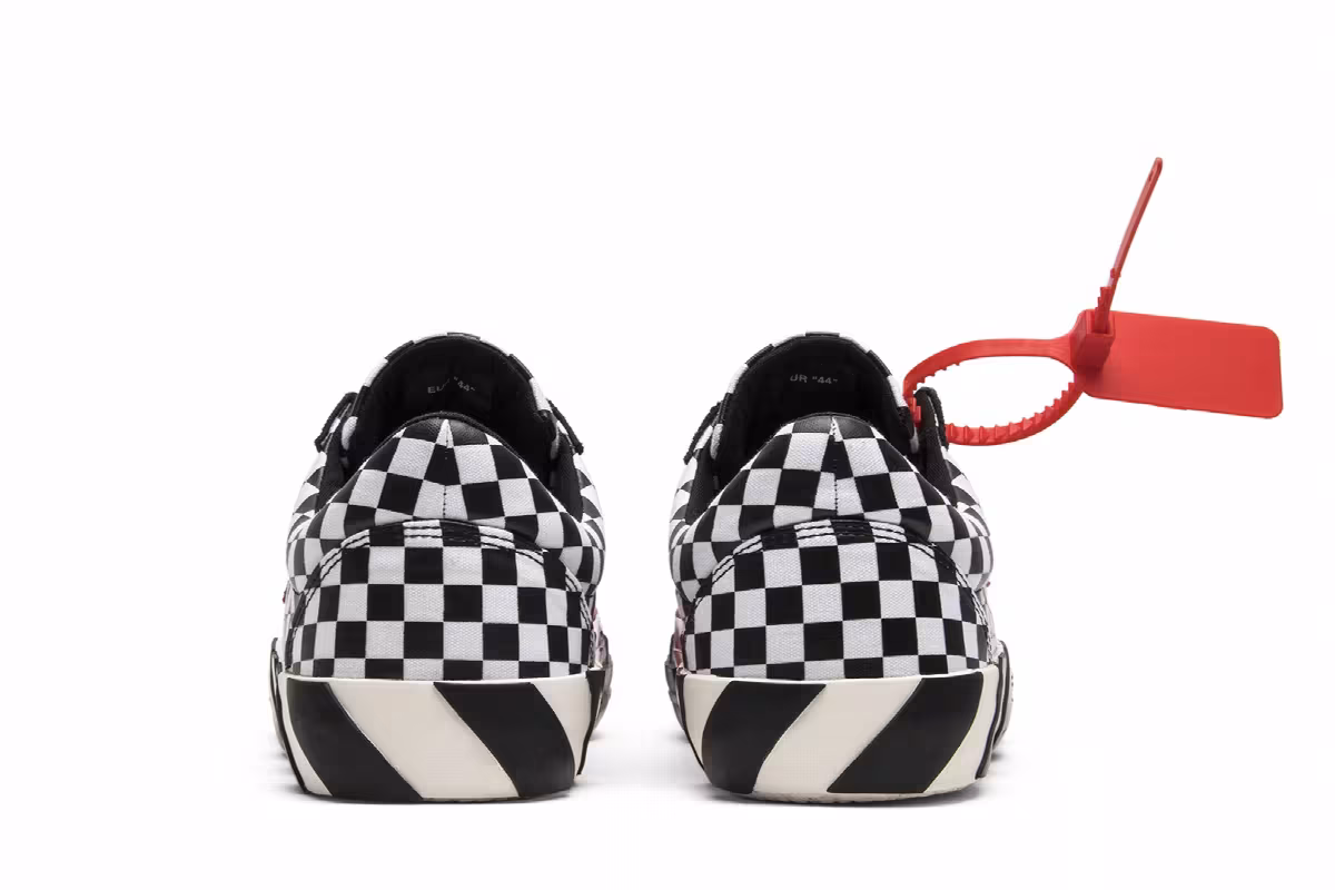 OFF-WHITE Vulc Low Top Checkered Black White, view 7