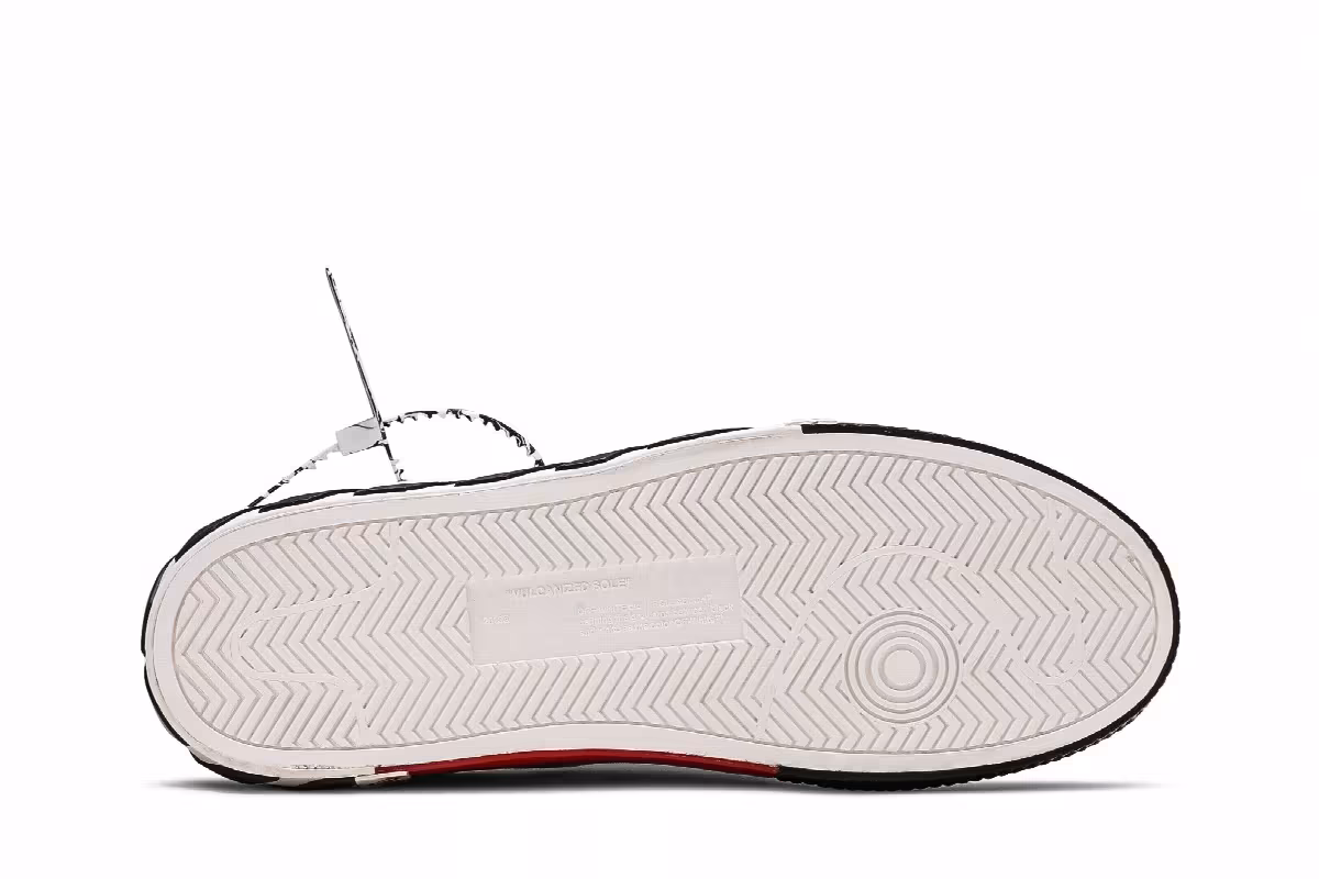 Off-White Vulc Sneaker Low White Black, view 5