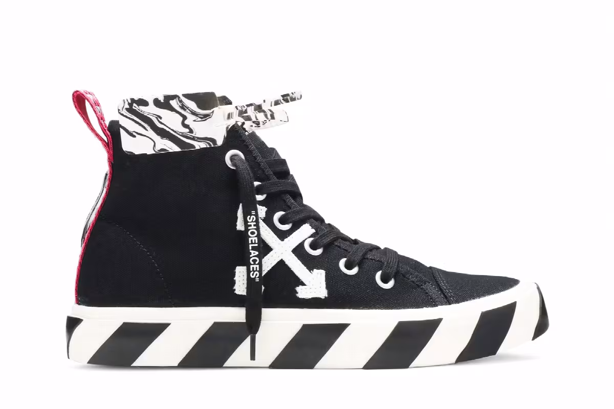 Off-White Vulc Sneaker Mid Black White, view 2