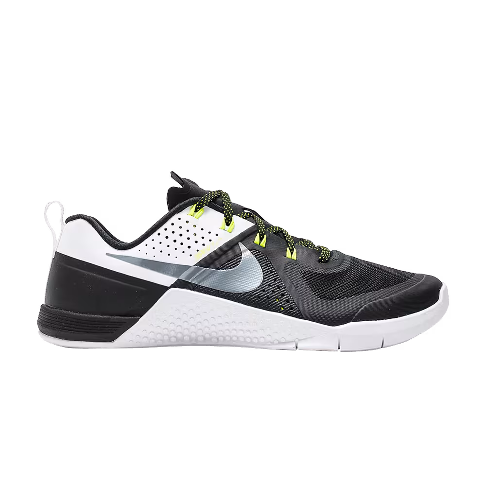 Nike Women's Metcon 1