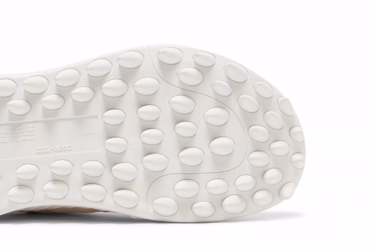 Off-White Women's ODSY-1000 Low White, view 6