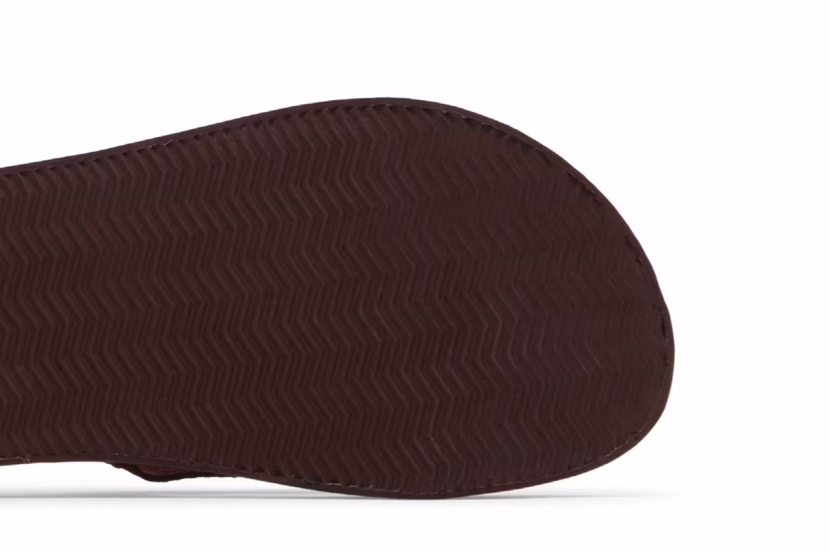Off-White Flip Flops Graphic Print - Burgundy, view 6