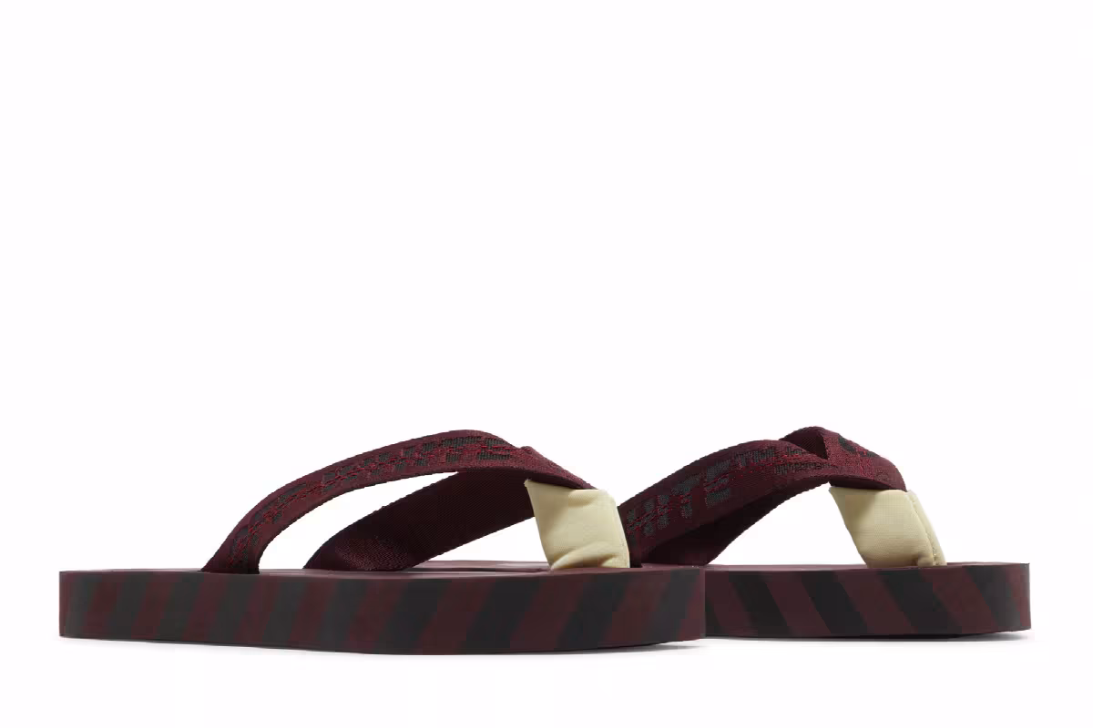 Off-White Flip Flops Graphic Print - Burgundy, view 9