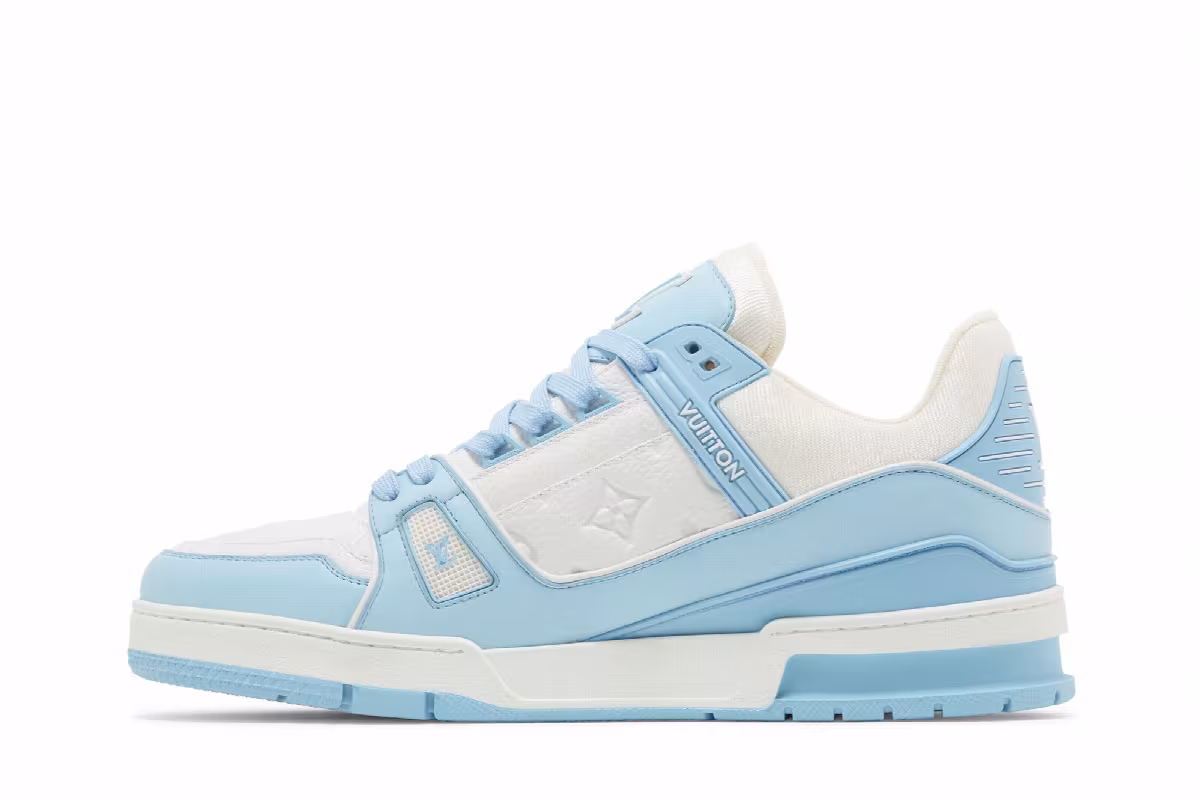 Louis Vuitton Trainer Sky Blue, view 4