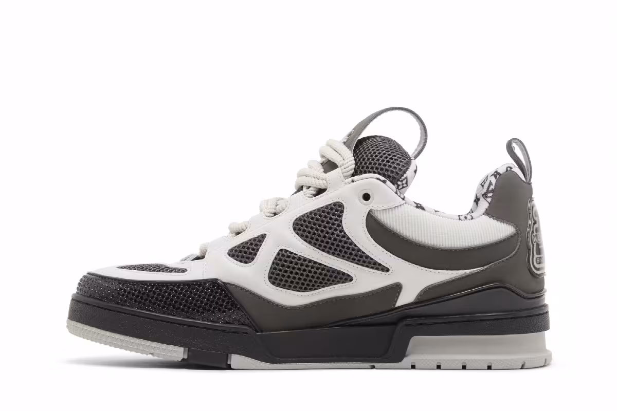 Louis Vuitton Skate Sneaker Grey Black, view 4