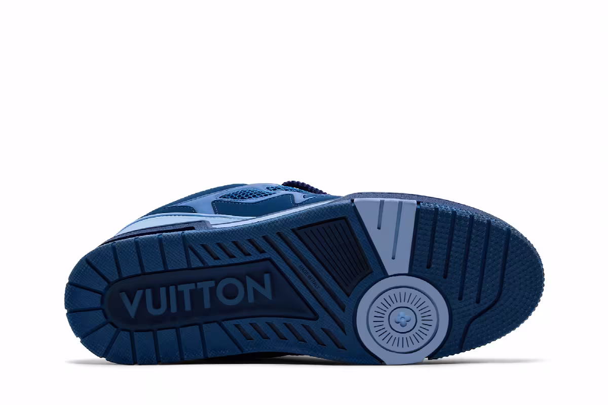 Louis Vuitton Skate Sneaker Blue Light Blue, view 5