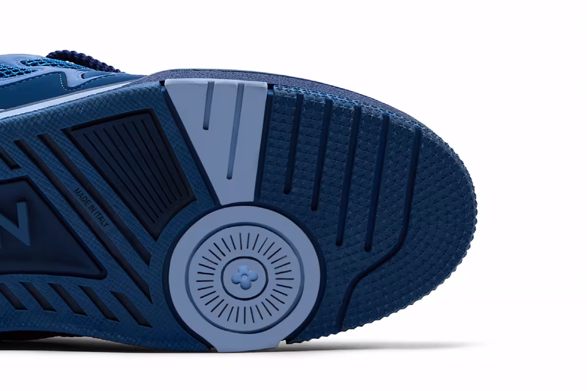 Louis Vuitton Skate Sneaker Blue Light Blue, view 6