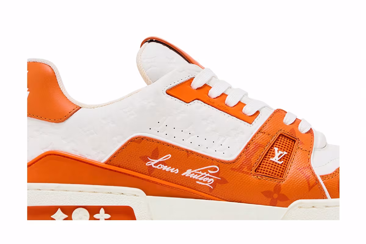 Louis Vuitton Trainer Low Orange Monogram, view 3