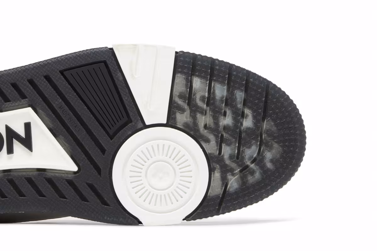 Louis Vuitton Trainer 9000, view 6