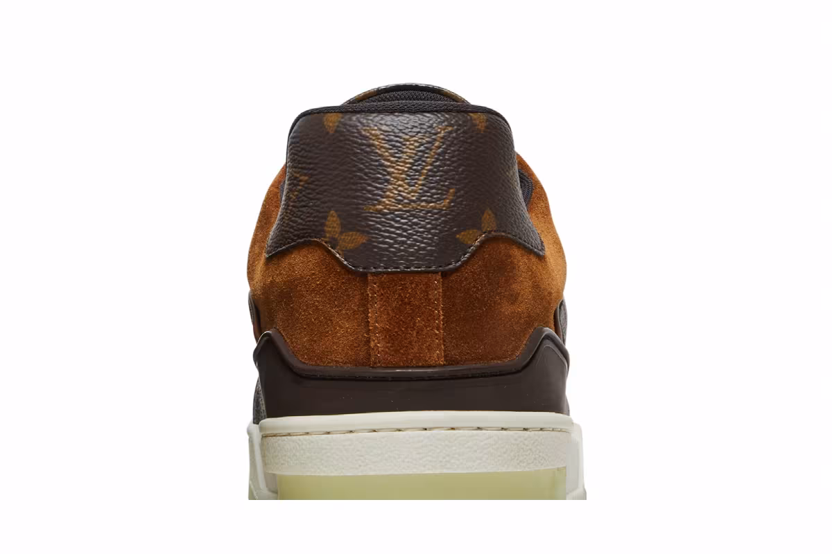Louis Vuitton Trainer Ebene Monogram, view 8