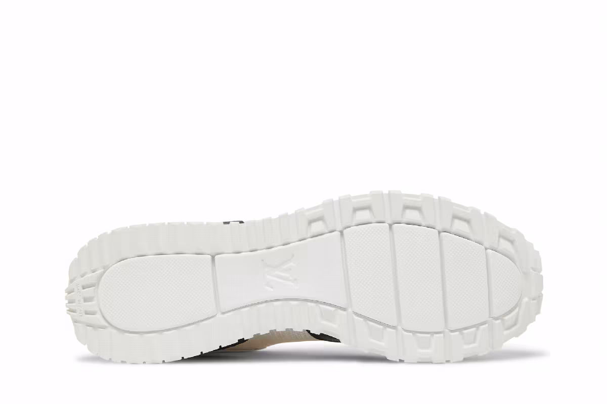 Louis Vuitton Run Away Sneaker Denim, view 5