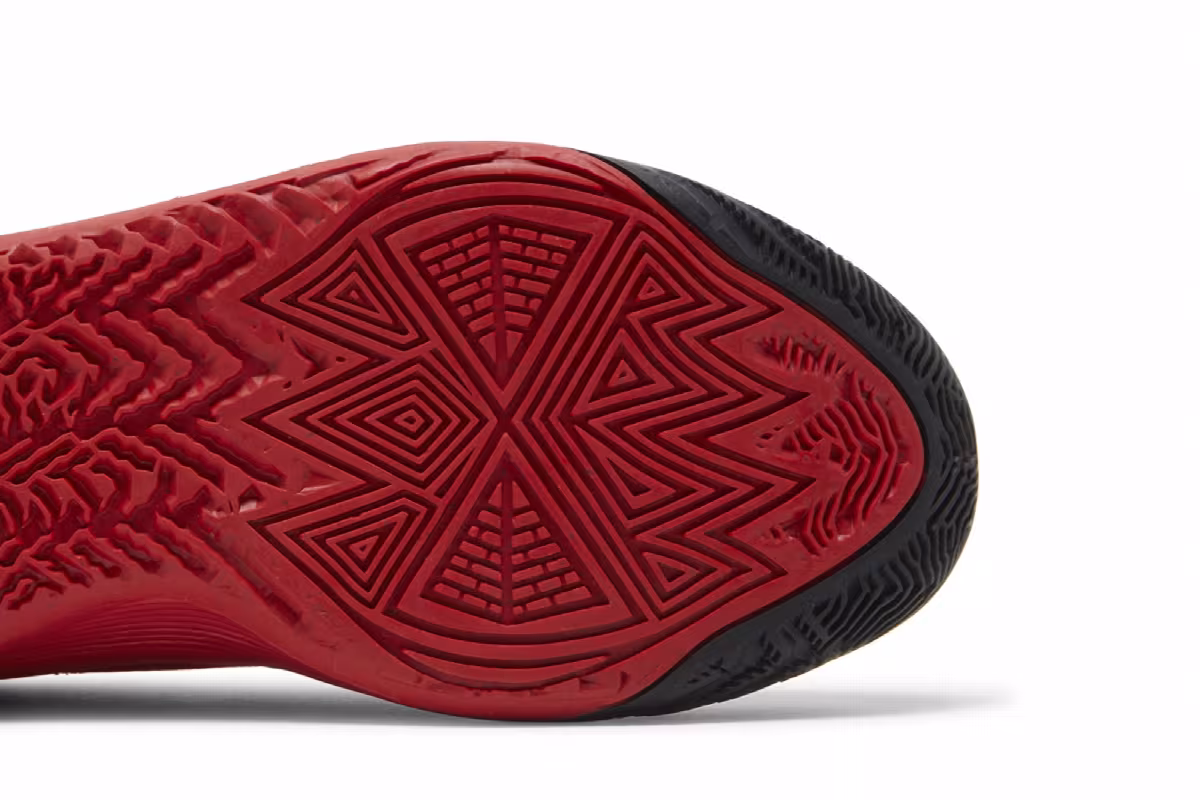 Nike Kyrie Flytrap 6 GS University Red, view 6