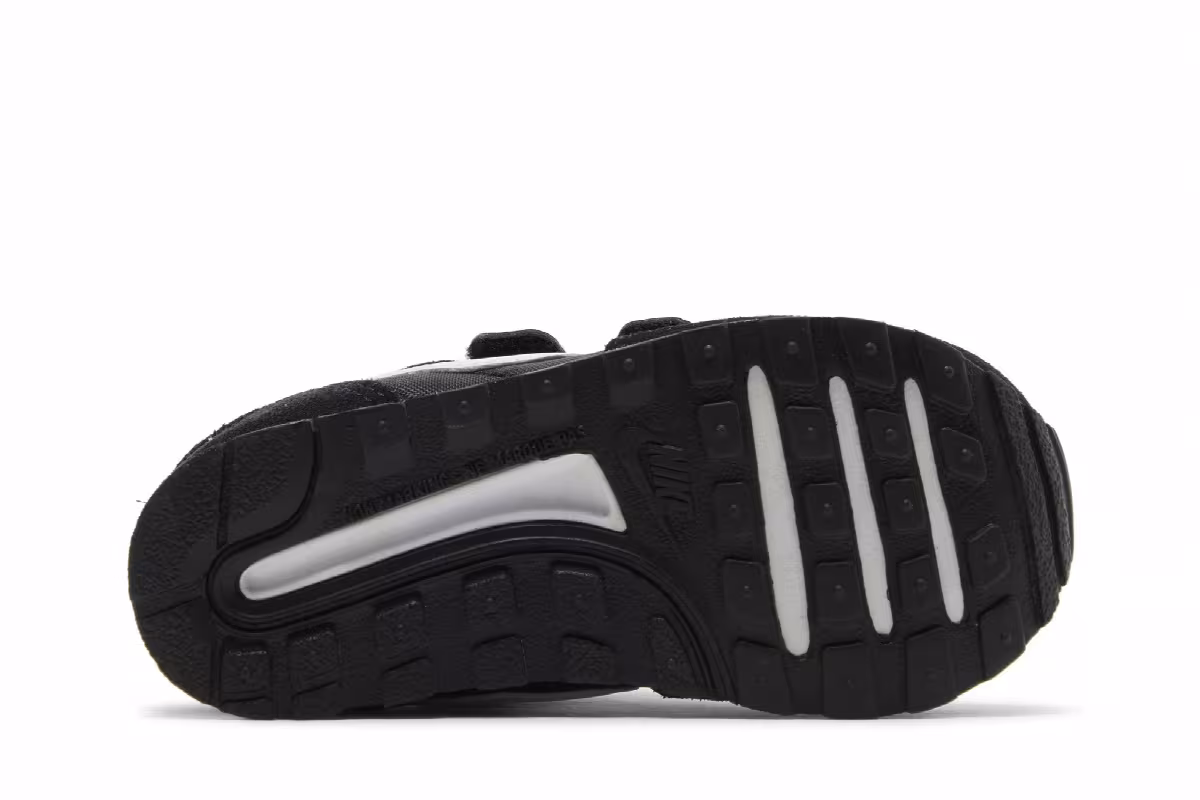 Nike MD Valiant TDV Black White, view 5