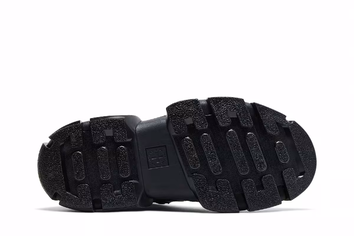 Dr. Martens DMXL Rigger Boot Black, view 5