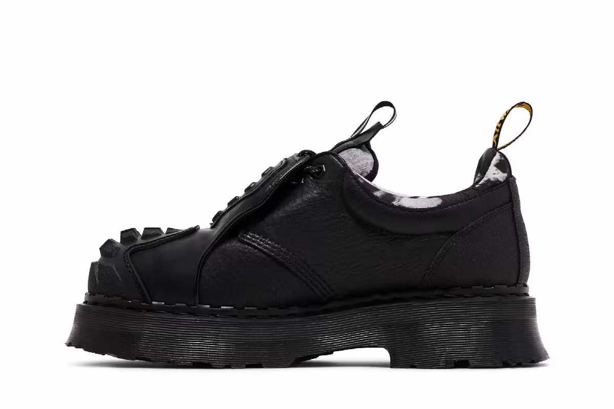 Dr. Martens Women's 1461 Protect Leather Oxford Black, view 4