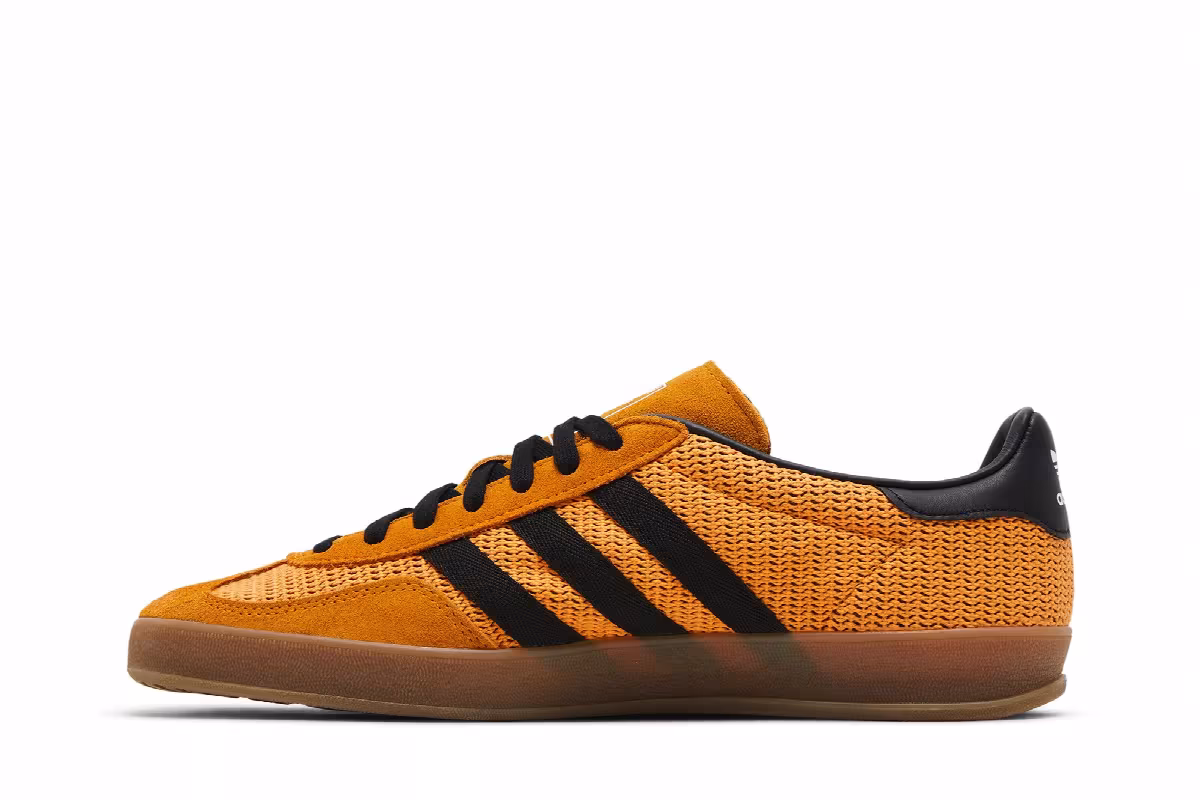 adidas Gazelle Indoor Equipment Orange Black, view 4