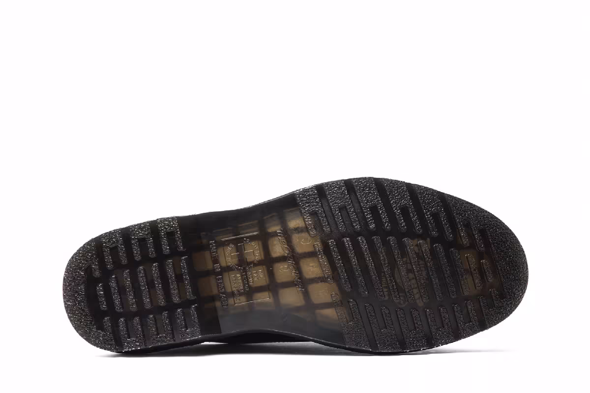 Fragment Design x Dr. Martens Hollingborn Patent Black, view 5