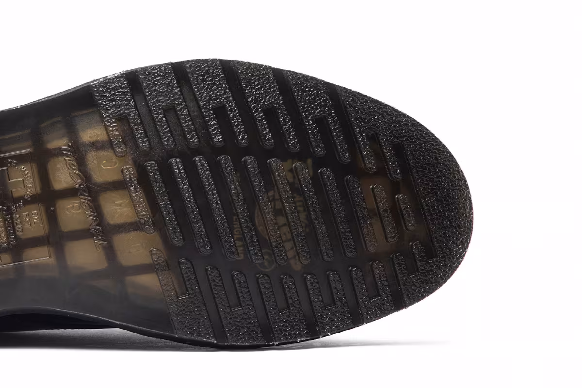 Fragment Design x Dr. Martens Hollingborn Patent Black, view 6