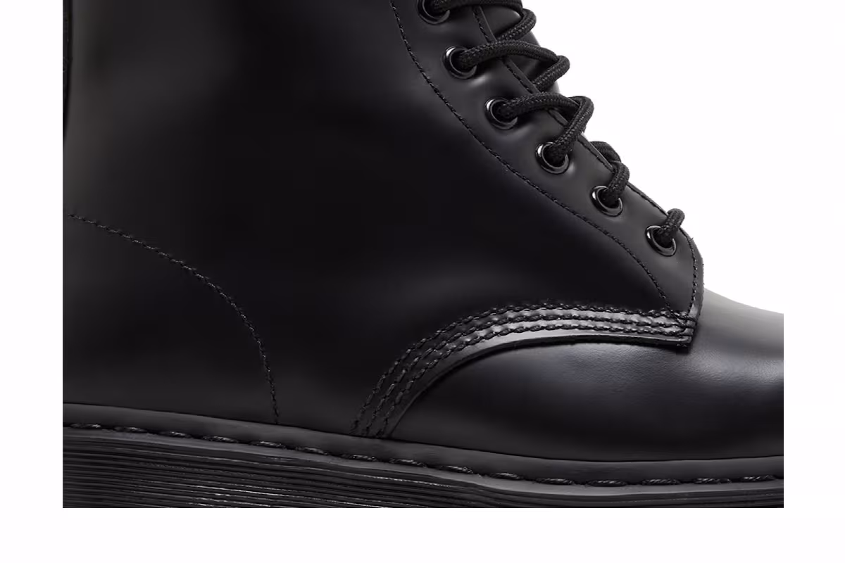 Dr. Martens 1460 Mono Smooth Leather Black, view 3