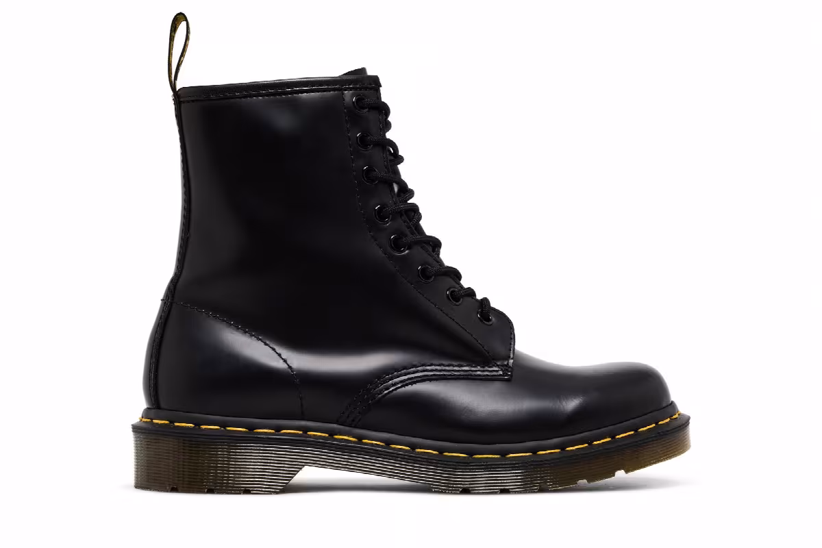Dr. Martens Women's 1460 Smooth Black, view 2