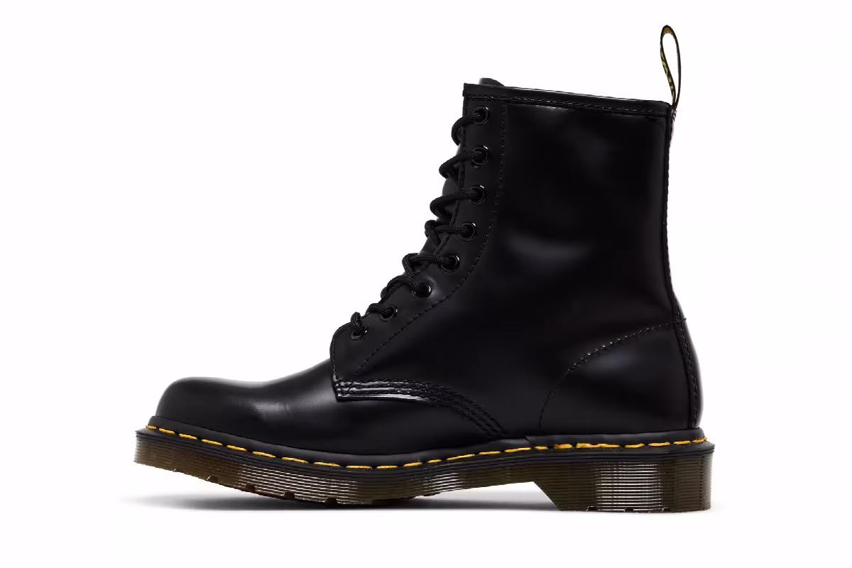 Dr. Martens Women's 1460 Smooth Black, view 4