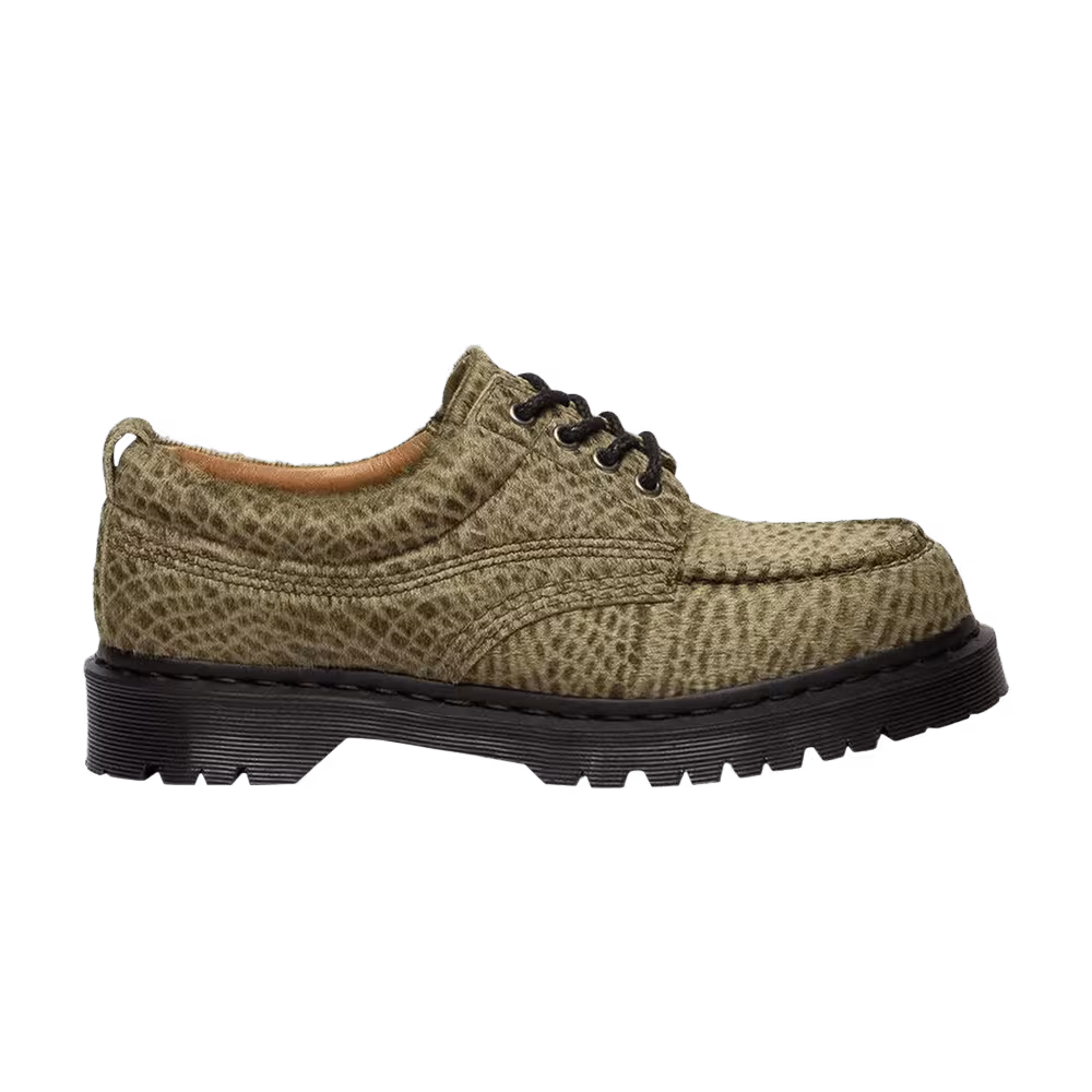 Dr. Martens Lowell Chucka Mock Toe Olive Green Pebble Emobssed Hair