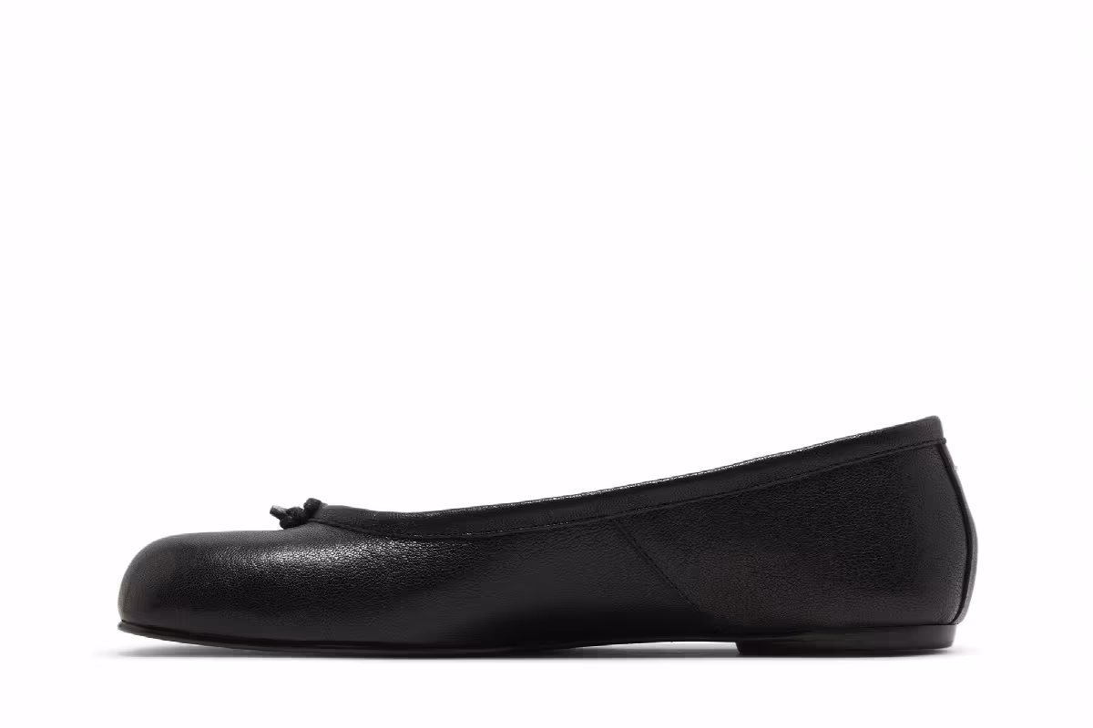 Maison Margiela Women's Tabi Ballerina Black 2022, view 4