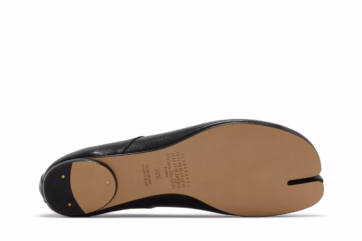 Maison Margiela Women's Tabi Ballerina Black 2022, view 5