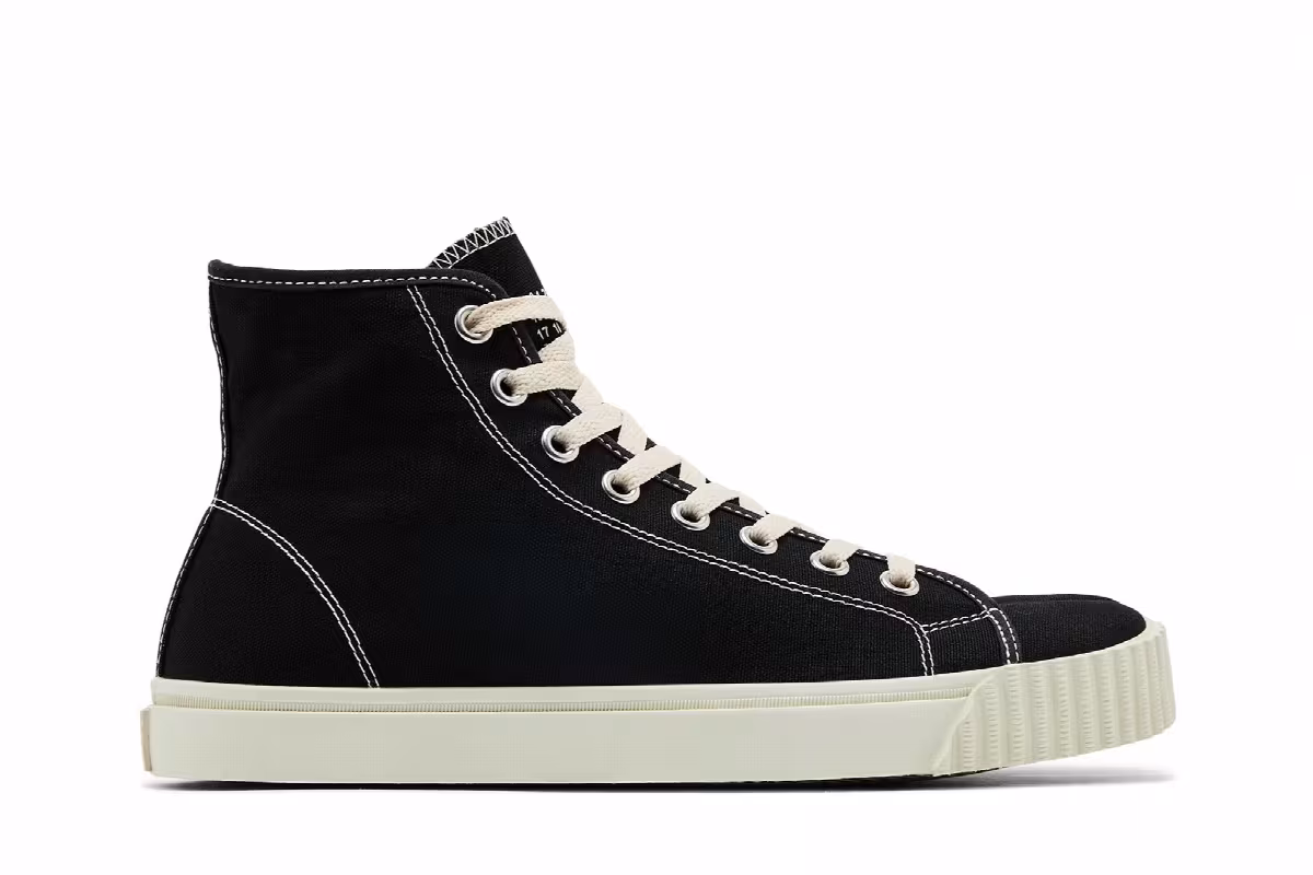 Maison Margiela Tabi High Black White, view 2
