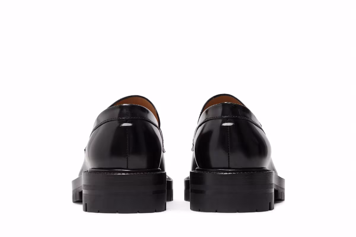 Maison Margiela Women's Tabi Loafer Black, view 7