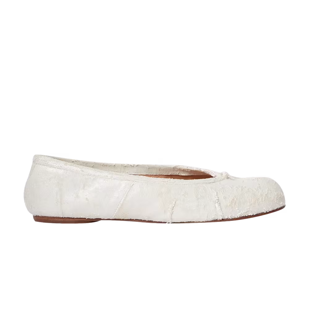 Maison Margiela Women's Tabi Ballerina White Pearly