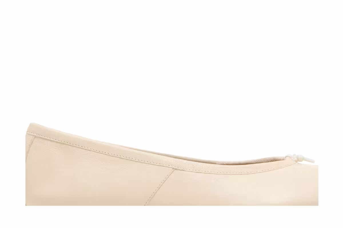 Maison Margiela Women's Tabi Ballerina Beige, view 3