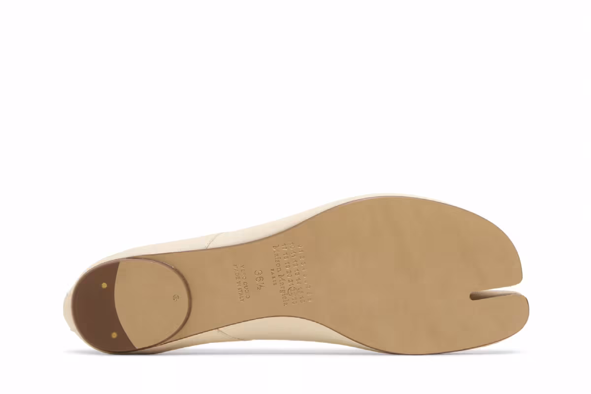 Maison Margiela Women's Tabi Ballerina Beige, view 5