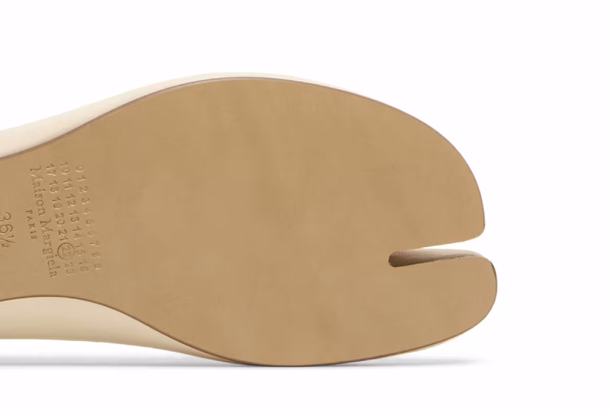 Maison Margiela Women's Tabi Ballerina Beige, view 6