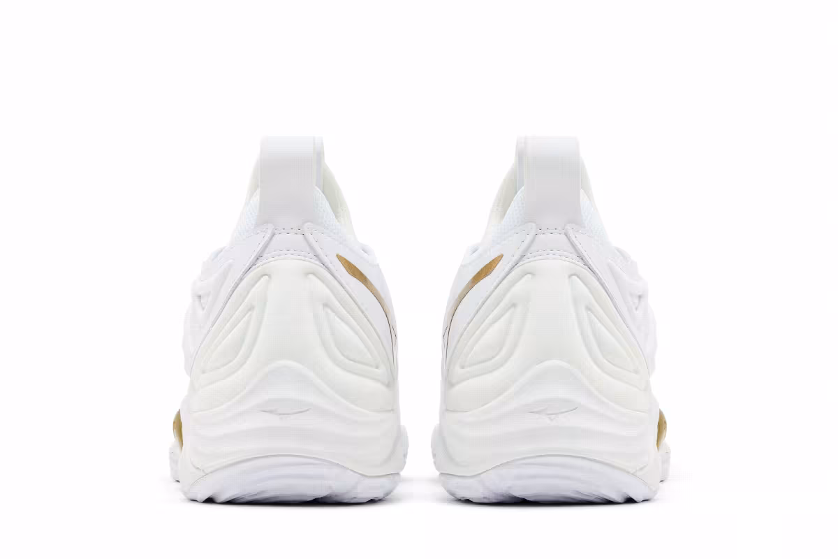 Mizuno Women's Wave Momentum 3 White Gold, view 7