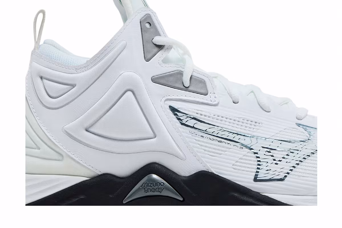 Mizuno Wave Momentum 3 Mid White Black, view 3