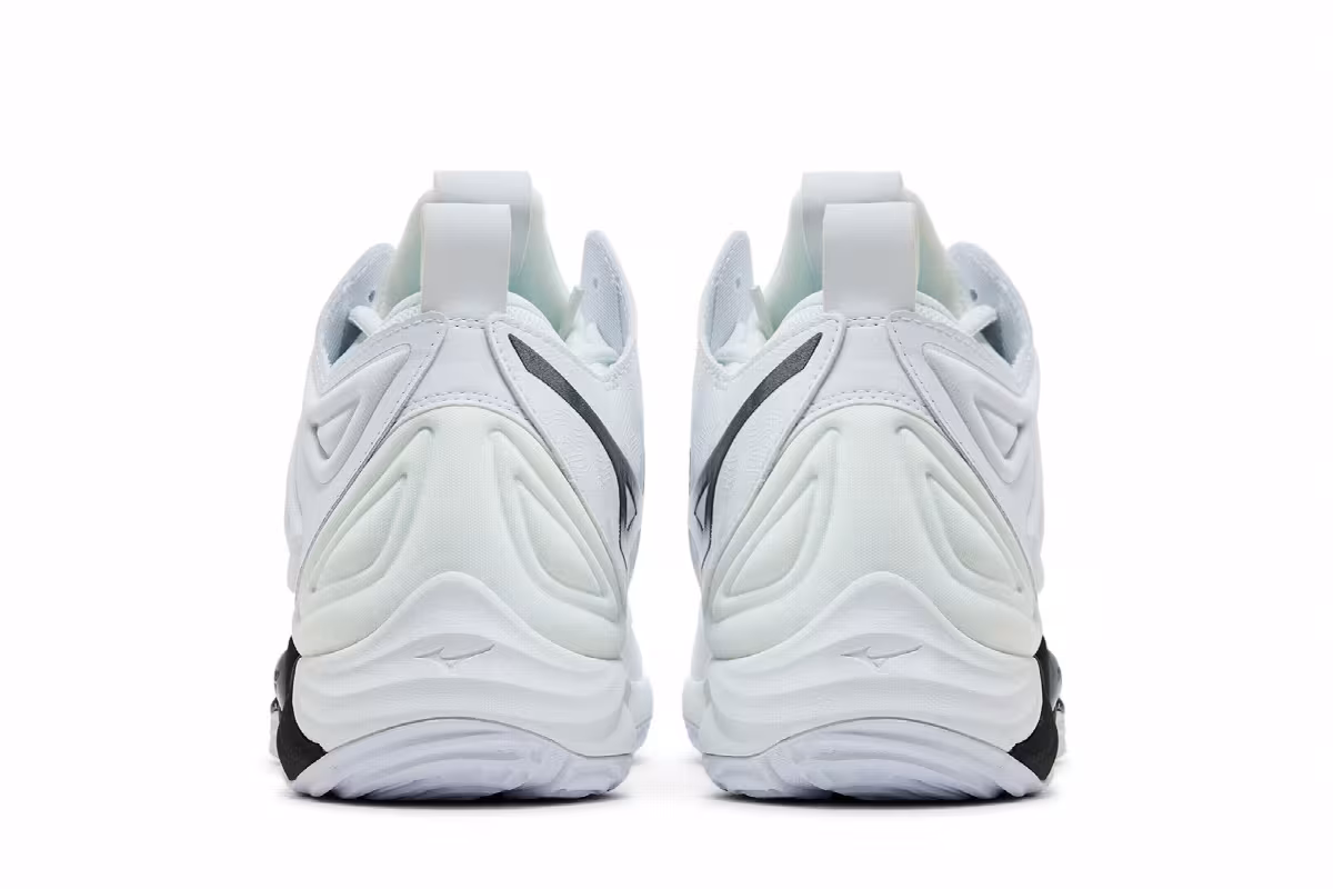 Mizuno Wave Momentum 3 Mid White Black, view 7