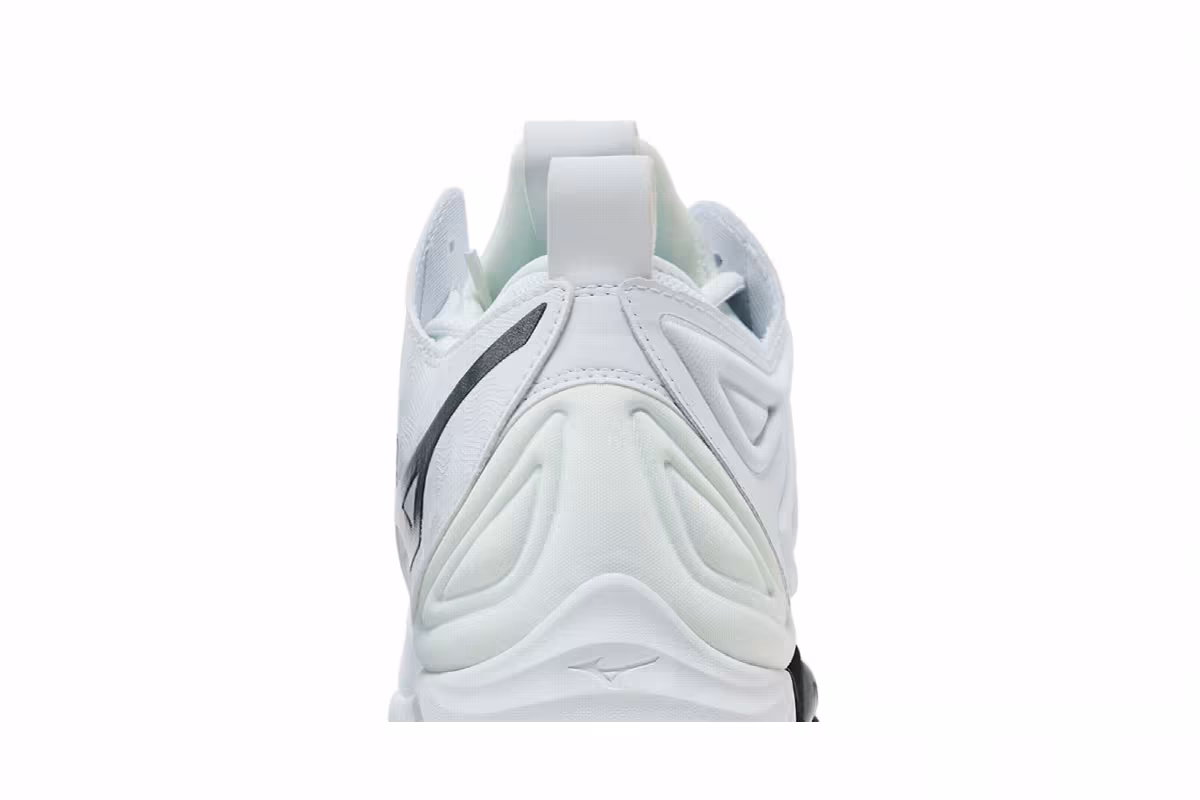 Mizuno Wave Momentum 3 Mid White Black, view 8