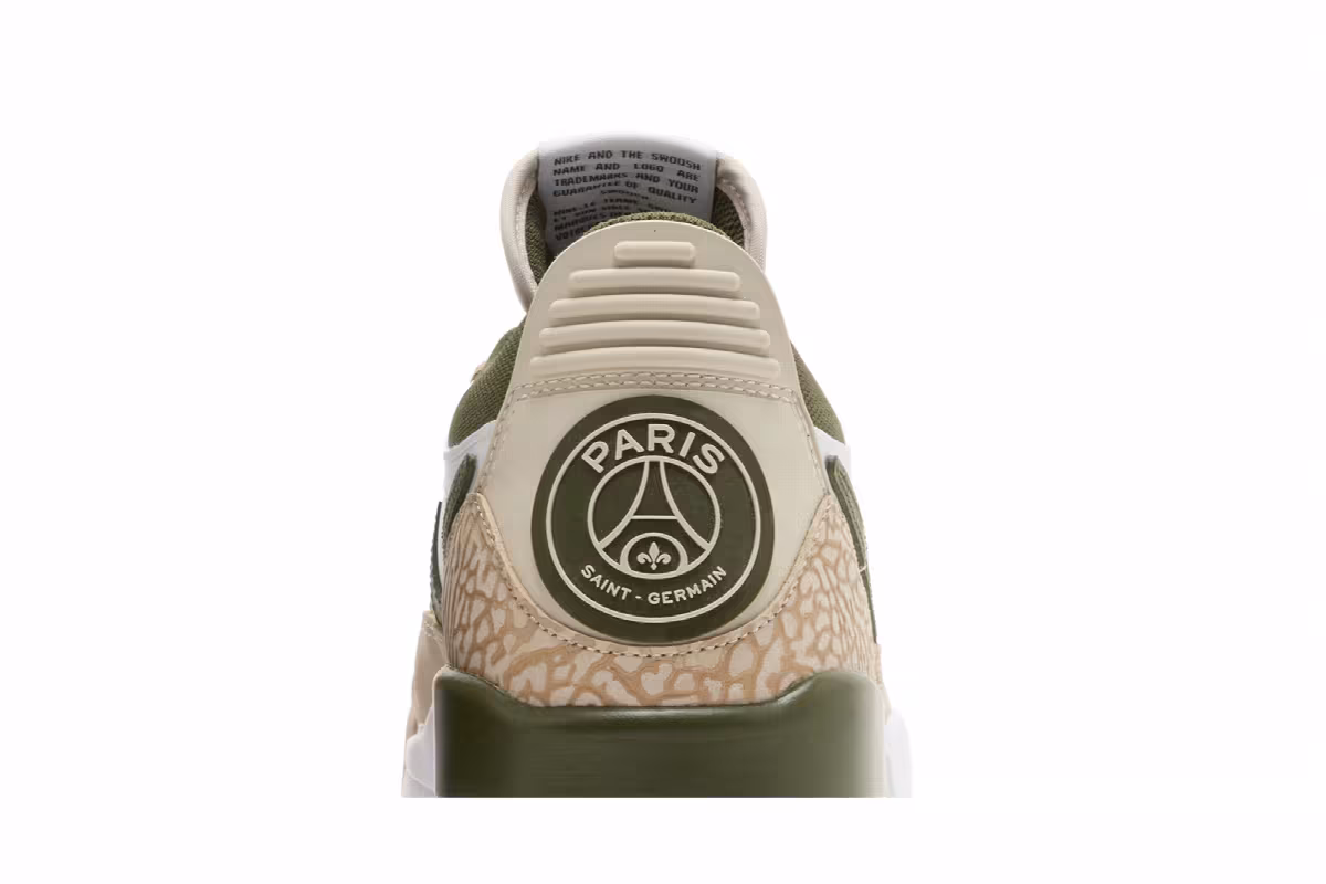 Paris Saint-Germain x Air Jordan Jordan Legacy 312 Low Fourth Kit, view 8