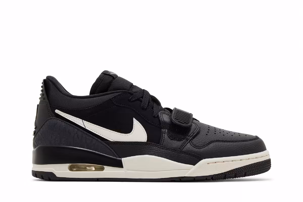 Air Jordan Legacy 312 Low Black Phantom, view 2
