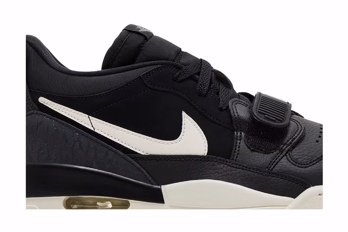Air Jordan Legacy 312 Low Black Phantom, view 3