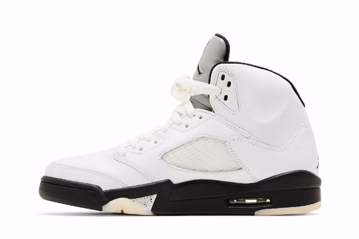 Air Jordan 5 White Black, view 4