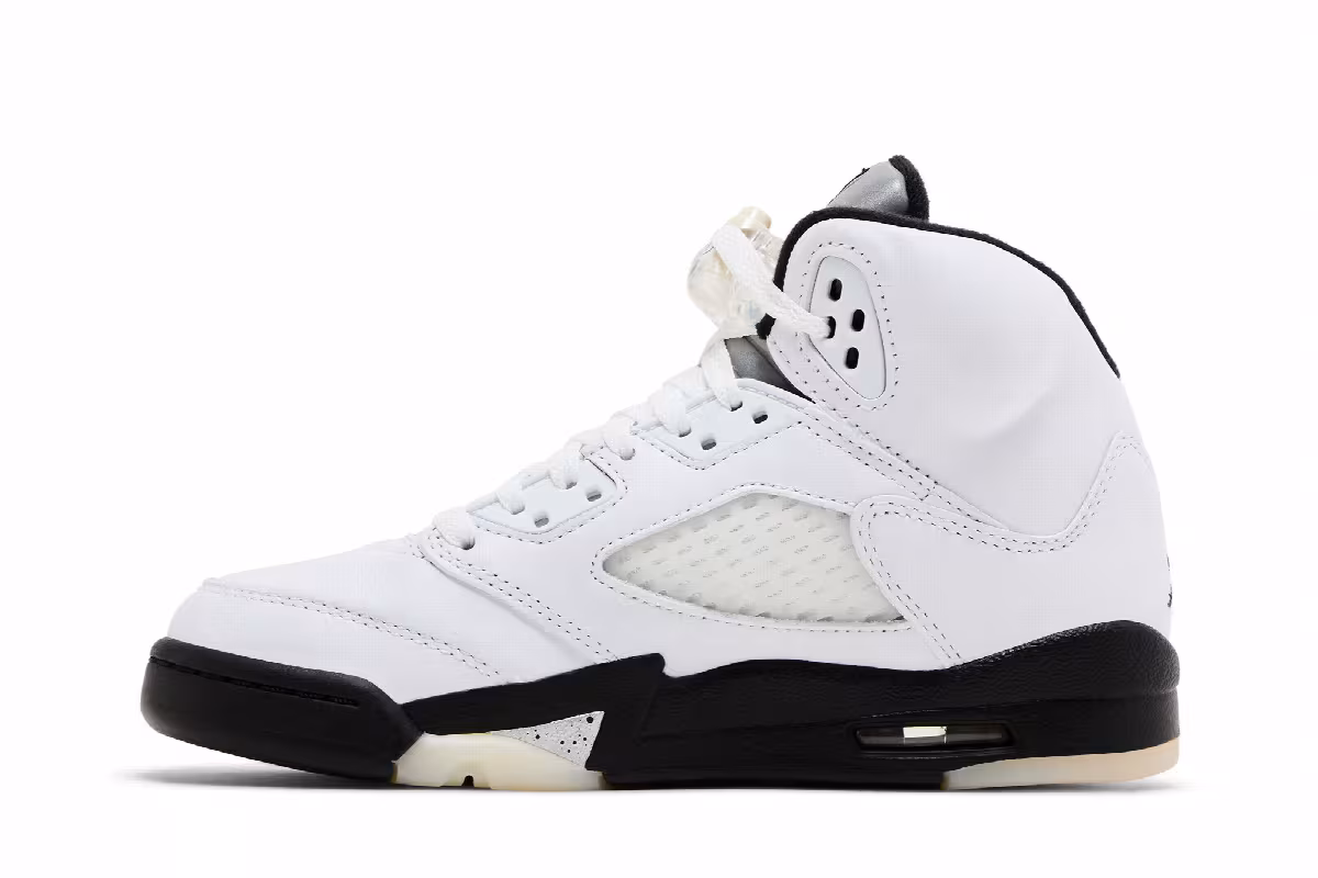 Air Jordan 5 GS White Black, view 4